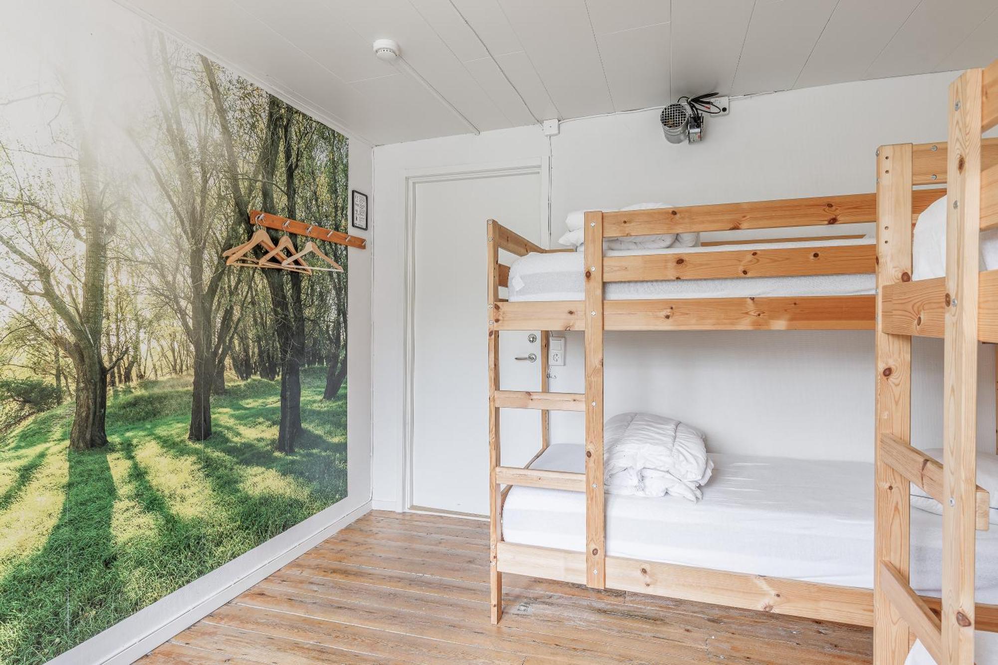 Marsbaecken Hostel *